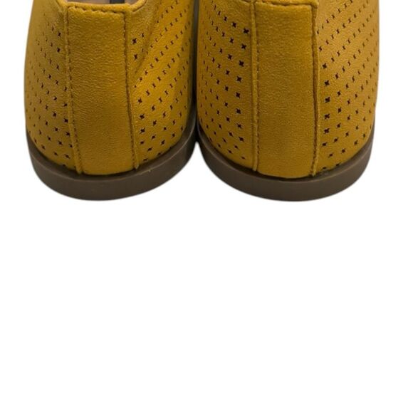 New Journee Collection Lucie Tru Comfort Slip-on Almond Toe Loafers Flats 11 - Picture 5 of 6